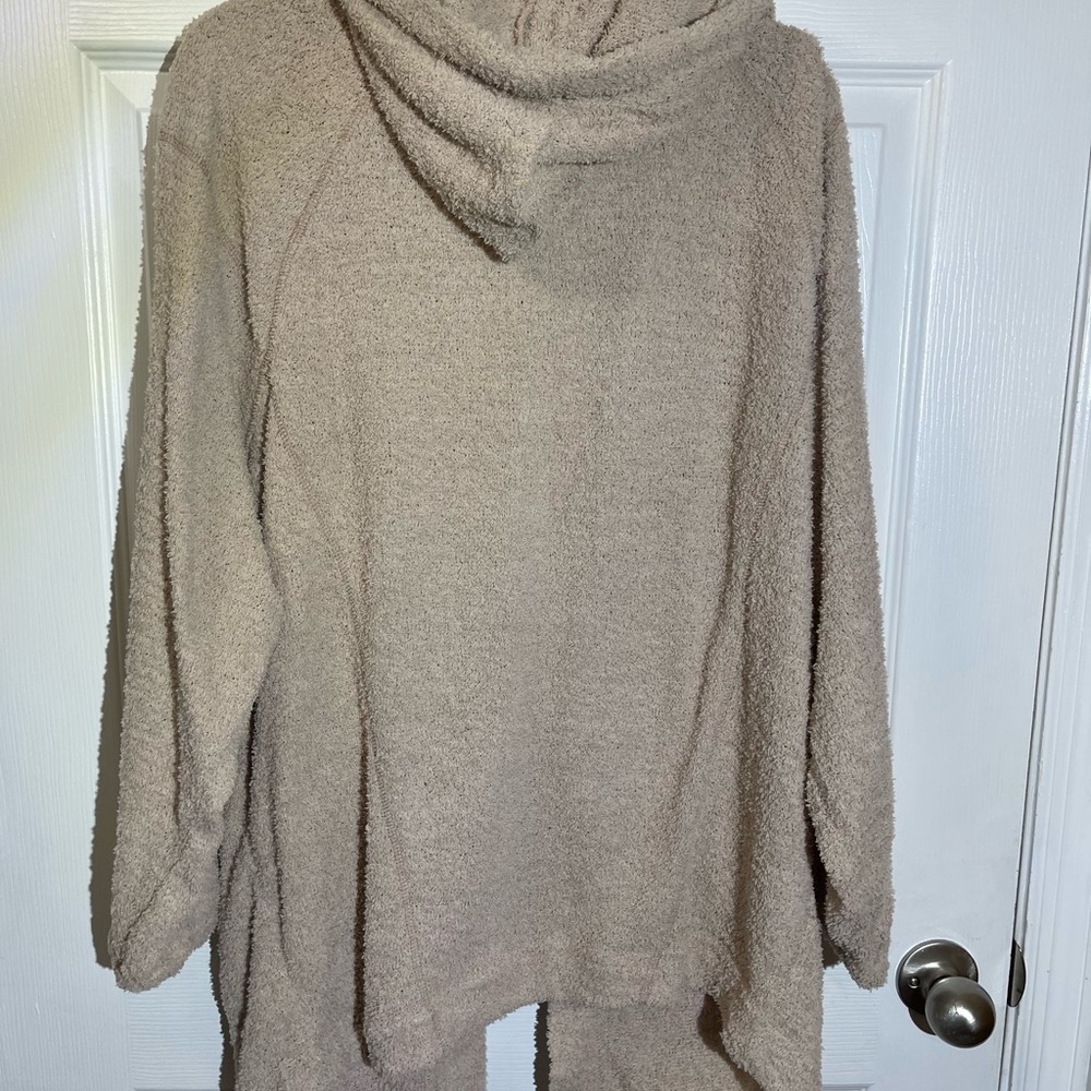 Urban Outfitters Sweater Cardigan Hoodie with Pockets Beige/ Tan Sz L NWT - Picture 9 of 11